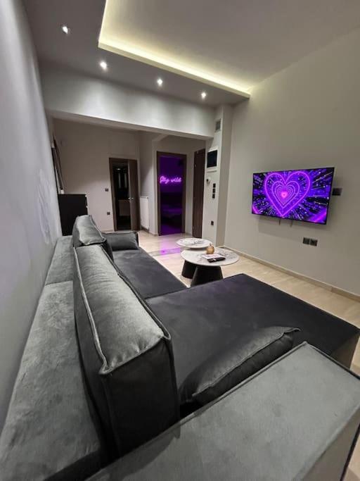 סלוניקי Angies Ledsigns Apartment מראה חיצוני תמונה